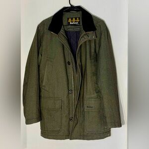 Barbour quilted jacket M